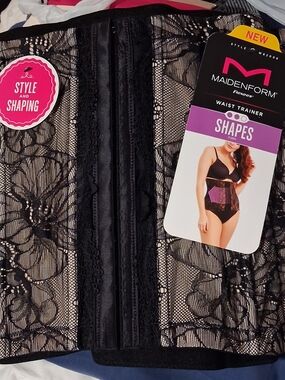 Maidenform Black Lace Waist Trainer Shaper - Floral Overlay 2x